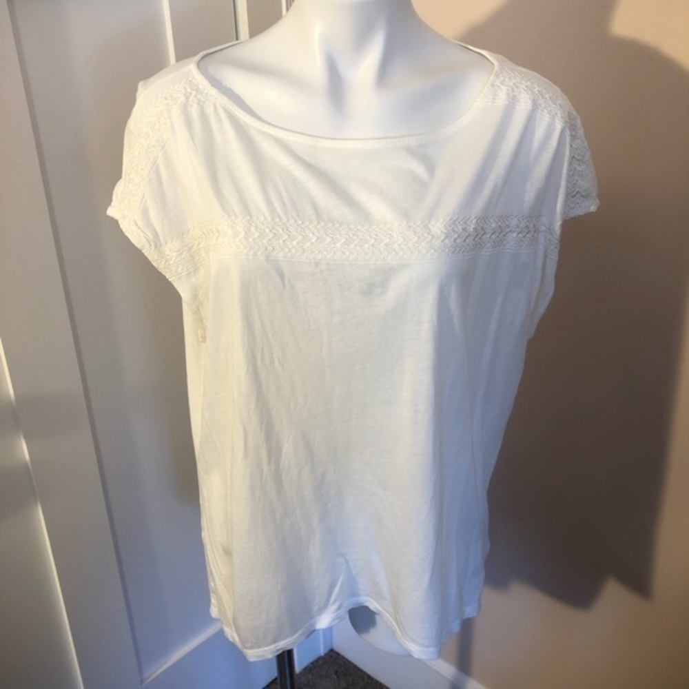 Gap Embroidered Tee